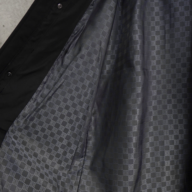 ジバンシィ パンチング フェイクレザー切り替え メンズ ナイロンジャケット ダークネイビー