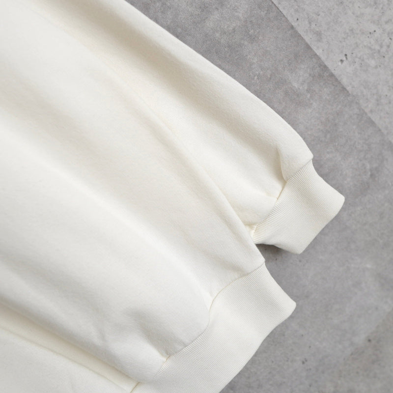 00's｜Gold Embroidery Sweatshirt - NEWSED