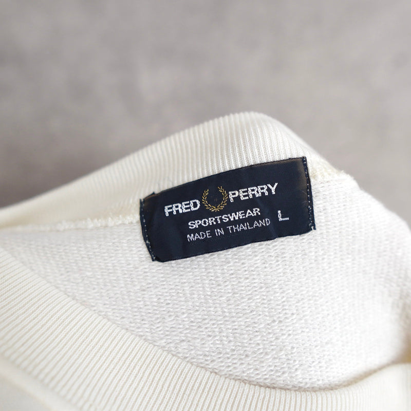 00's｜Gold Embroidery Sweatshirt - NEWSED