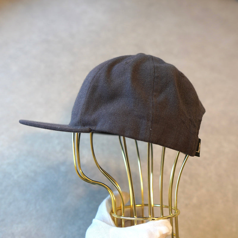 00's｜Logo Embroidery Cap - NEWSED