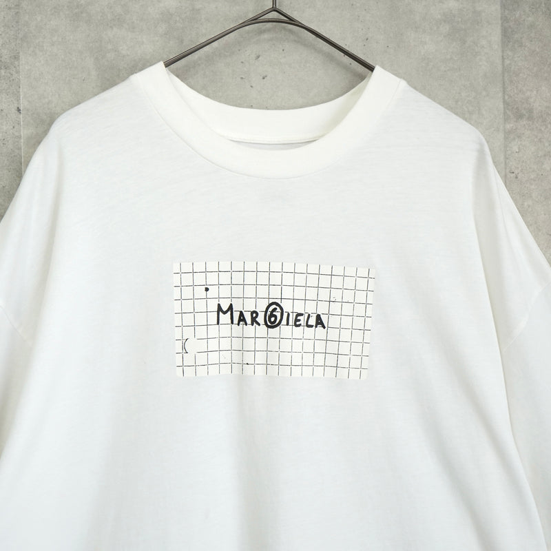 エムエムシックス メゾン マルジェラ ロゴプリント オーバーサイズ Tシャツ ホワイト