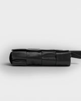 ボッテガ ヴェネタ カセット レザー ショルダーバッグ ブラック