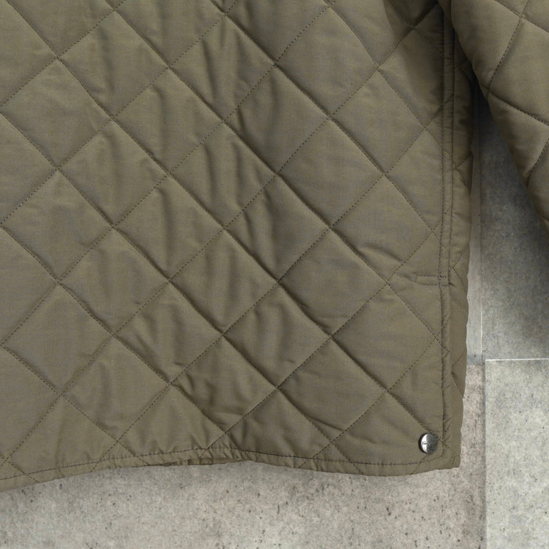 サルバトーレ フェラガモ レザー切り替え キルティングジャケット カーキ