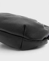 ジバンシー 4Gロゴ レザー ギャザー ショルダーバッグ ブラック