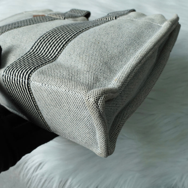 エルメス フールトゥPM キャンバス ハンドバッグ ホワイト / ブラック