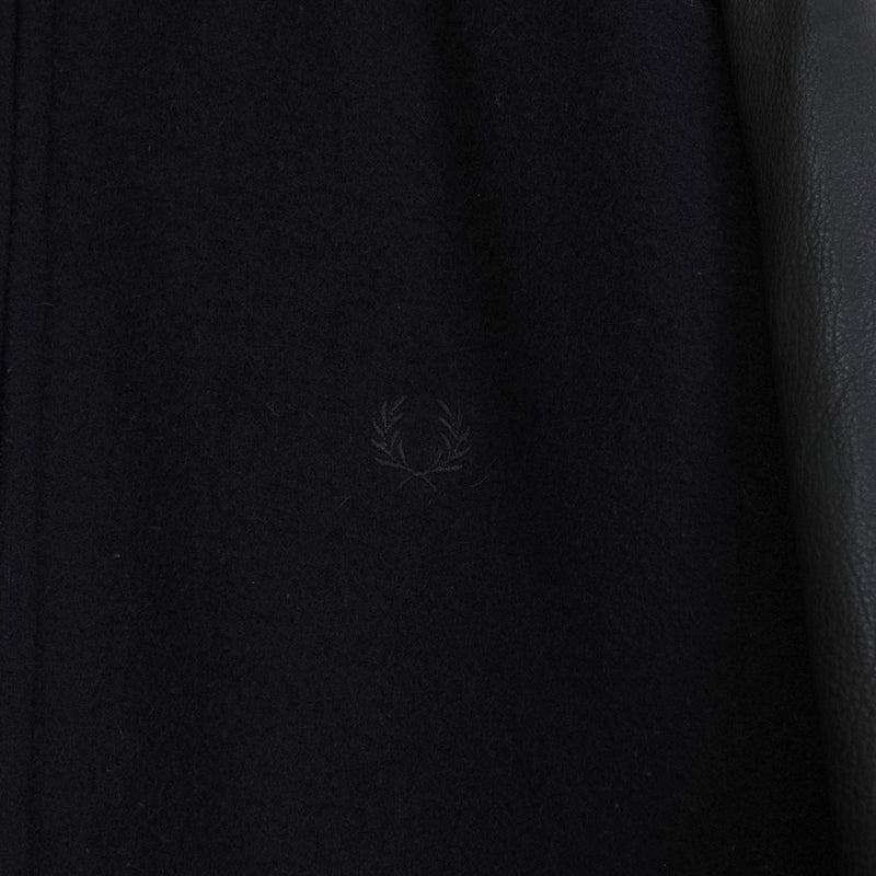 フレッドペリー ロゴ刺繍 レザー切り替え ウールブルゾン ブラック