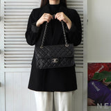 シャネル 1番台 ココマーク マトラッセ キャビアスキン チェーンショルダーバッグ ブラック - NEWSED