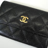 シャネル 1番台 ココマーク マトラッセ キャビアスキン カードケース ブラック