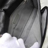 シャネル 1番台 ココマーク マトラッセ キャビアスキン チェーンショルダーバッグ ブラック - NEWSED