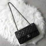 シャネル 1番台 ココマーク マトラッセ キャビアスキン チェーンショルダーバッグ ブラック - NEWSED