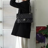 シャネル 1番台 ココマーク マトラッセ キャビアスキン チェーンショルダーバッグ ブラック - NEWSED