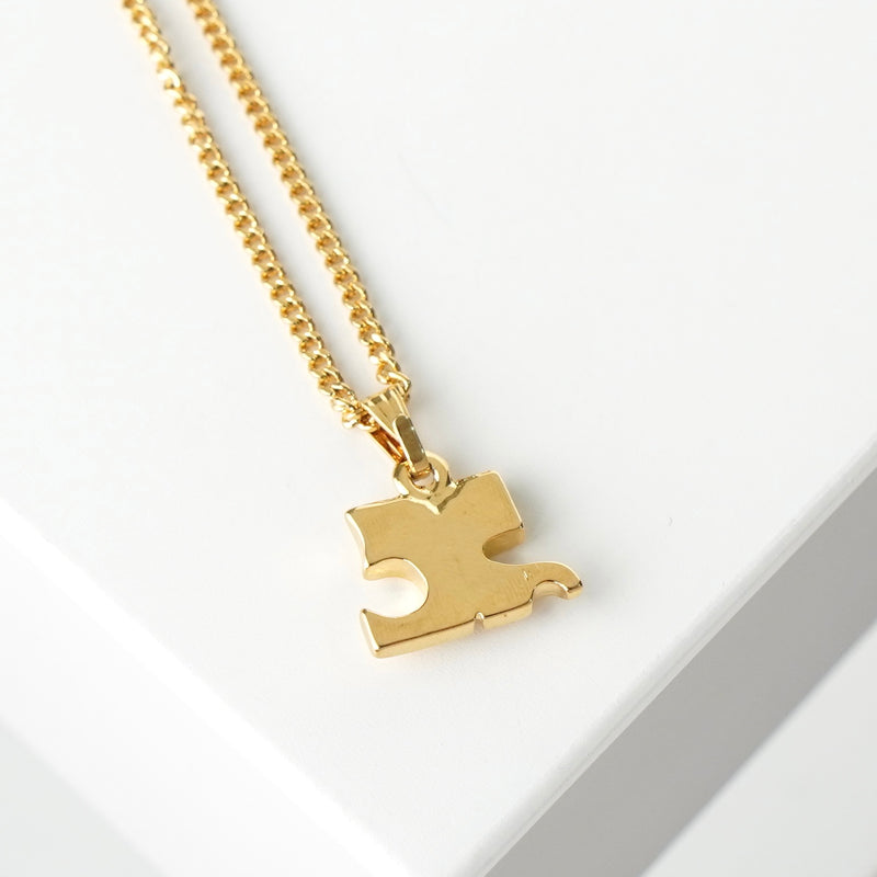 クレージュ ヴィンテージ ロゴ ネックレス GP ゴールド