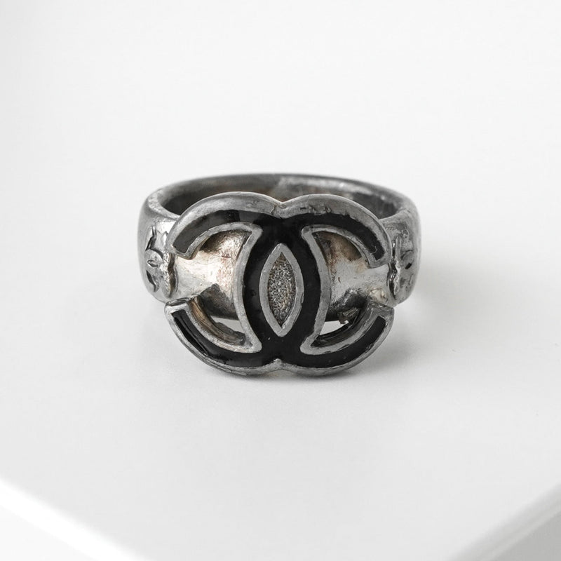 シャネル ココマーク シルバー / ブラック 指輪 リング 12.5号 - NEWSED