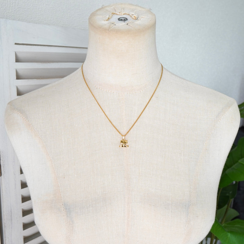 クレージュ ヴィンテージ ロゴ ネックレス GP ゴールド