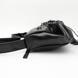 Half Shirring Ribbon Round Bag  マーティン キム ロゴプレート リボン ワンショルダーバッグ ブラック