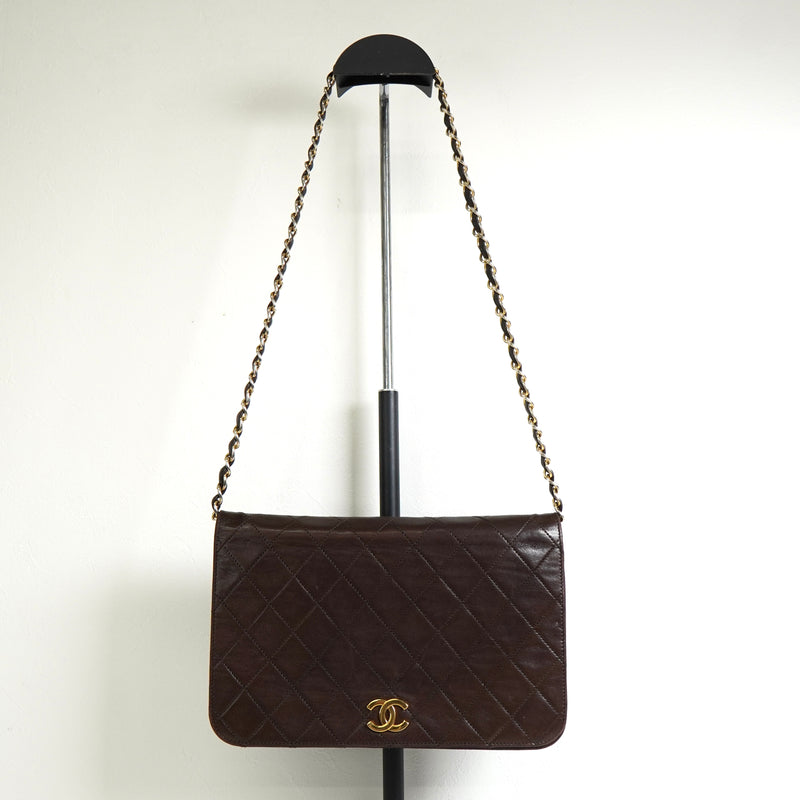 シャネル ココマーク マトラッセ ラムスキン チェーン ショルダーバッグ ブラウン 0番台7桁