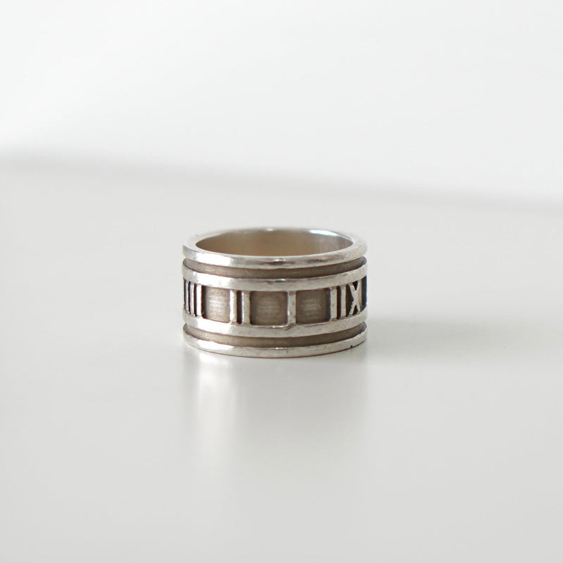 1990's Atlas Silver Ring - NEWSED