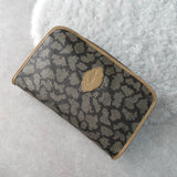 1990's Cassandra Logo Giraffe Pattern Clutch Bag - NEWSED