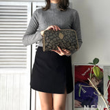 1990's Cassandra Logo Giraffe Pattern Clutch Bag - NEWSED