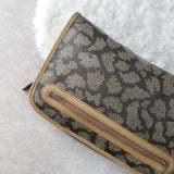1990's Cassandra Logo Giraffe Pattern Clutch Bag - NEWSED