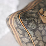 1990's Cassandra Logo Giraffe Pattern Mini Boston Bag - NEWSED