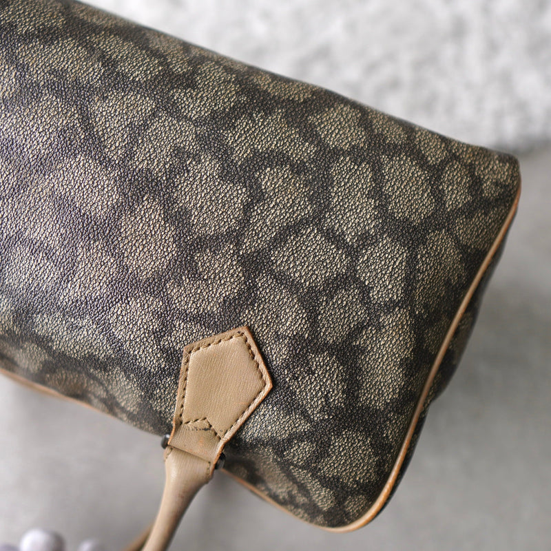 1990's Cassandra Logo Giraffe Pattern Mini Boston Bag - NEWSED