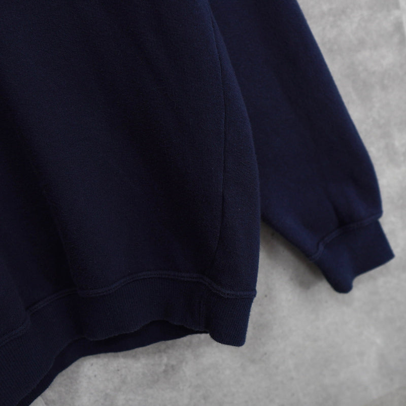 1990's Emblem Logo Embroidery Sweatshirt - NEWSED
