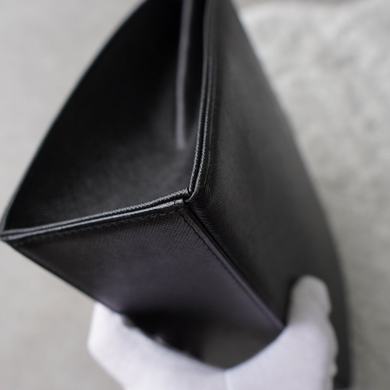 1990's Emboss Cassandra Logo Leather Hand Bag - NEWSED