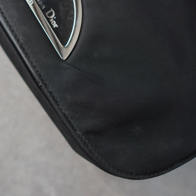 1990's Malice One Shoulder Bag｜Made in Italy - NEWSED