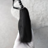 1990's Malice One Shoulder Bag｜Made in Italy - NEWSED