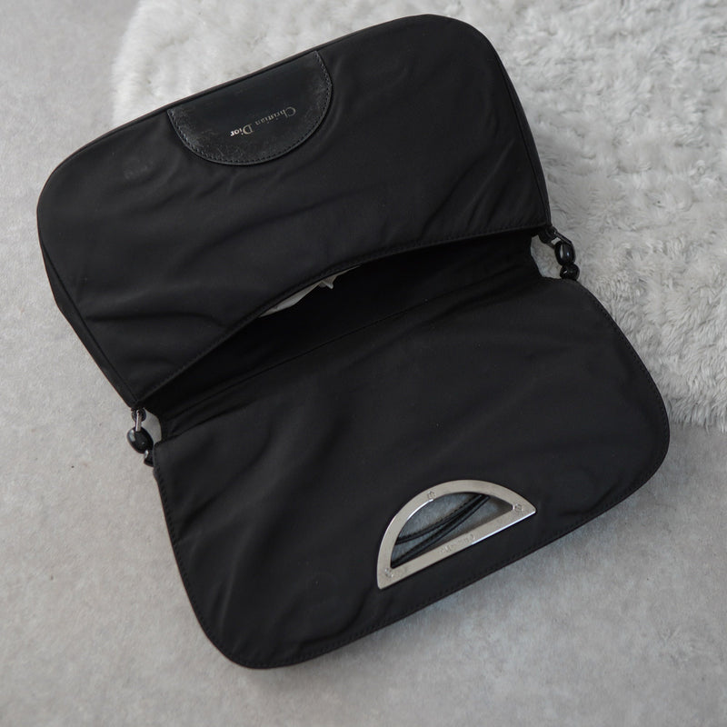 1990's Malice One Shoulder Bag｜Made in Italy - NEWSED
