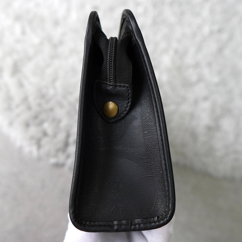 1990's Shadow Trotter Crutch Bag - NEWSED