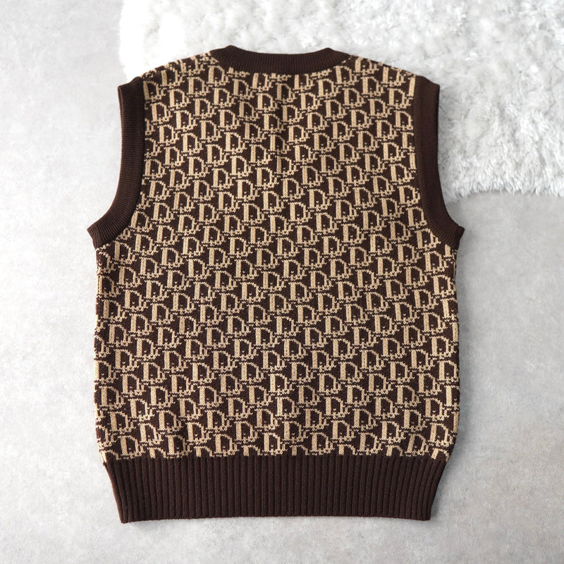 1990's Trotter Knit Vest - NEWSED