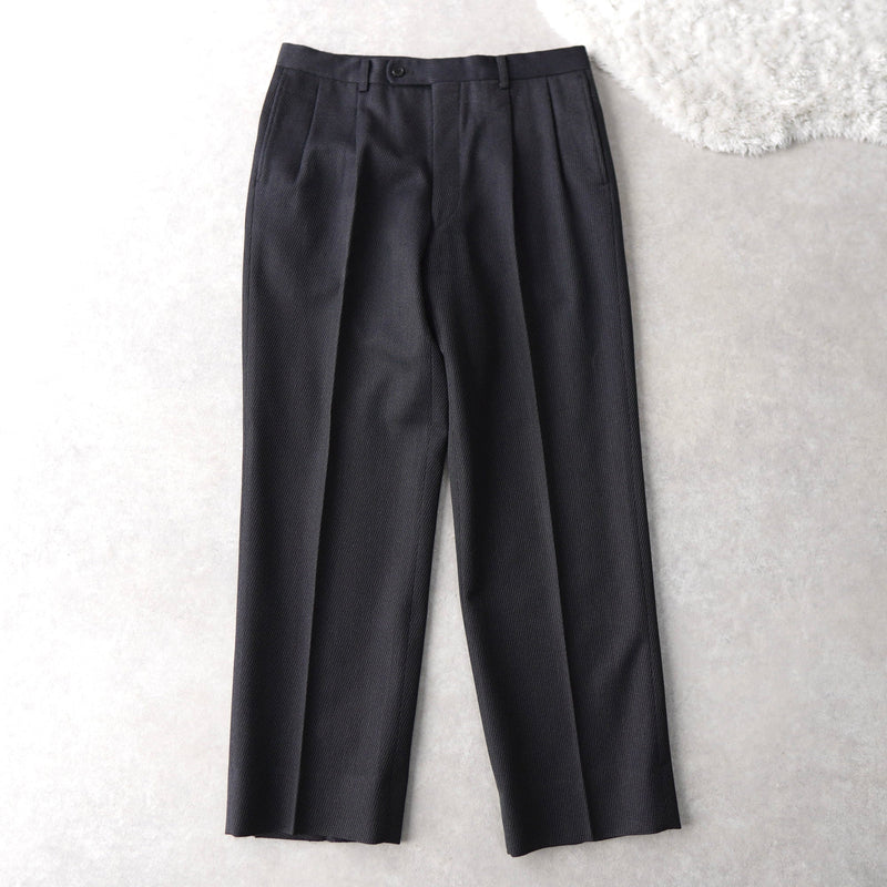 1990's Two - tuck Trousers - NEWSED