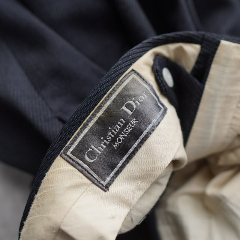 1990's Two - tuck Trousers - NEWSED