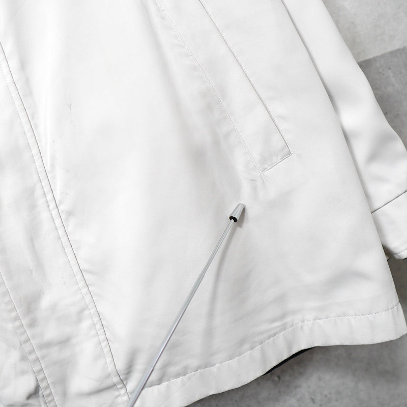 イヴ サンローラン 1990's ヴィンテージ YSLロゴ 刺繍 リバーシブル ナイロンジャケット ブルゾン オフホワイト / ブラック - NEWSED