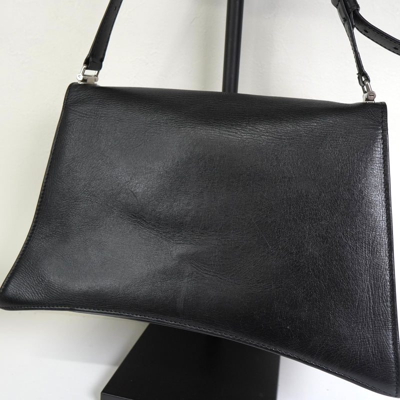 バレンシアガ クラッシュ レザー スリングバッグ ワンショルダーバッグ ブラック