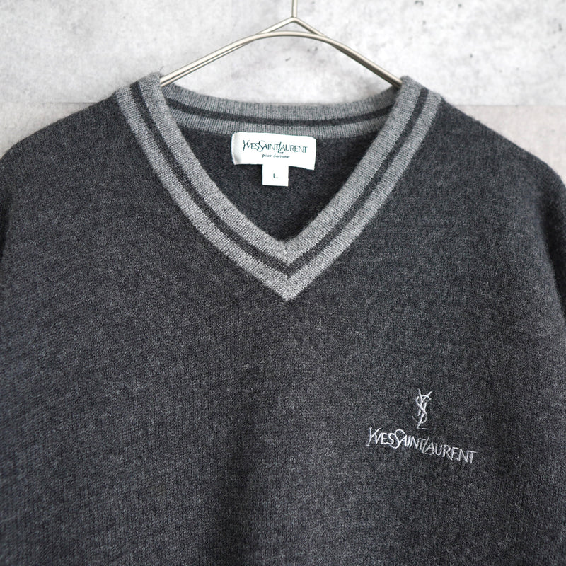 1990's Logo Embroidery V-neck Sweater