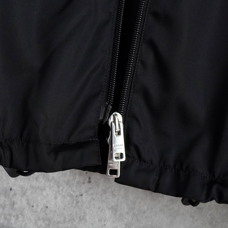 プラダ Re-Nylon トライアングルロゴ ナイロン シャツジャケット メンズ ブラック