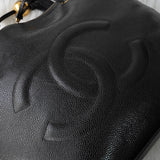 シャネル 2番台 ココマーク キャビアスキン ショルダーバッグ A4サイズ収納可 ブラック ギャランティーカード付き - NEWSED