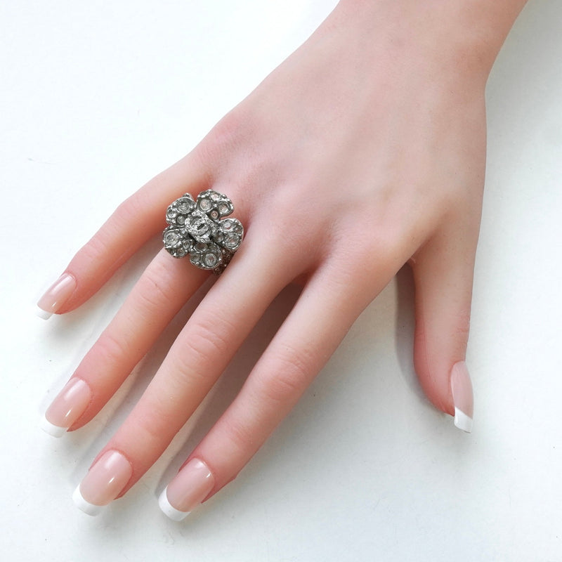 シャネル 2007SS ココマーク カメリア ラインストーン シルバー 指輪 リング 12.5号 - NEWSED