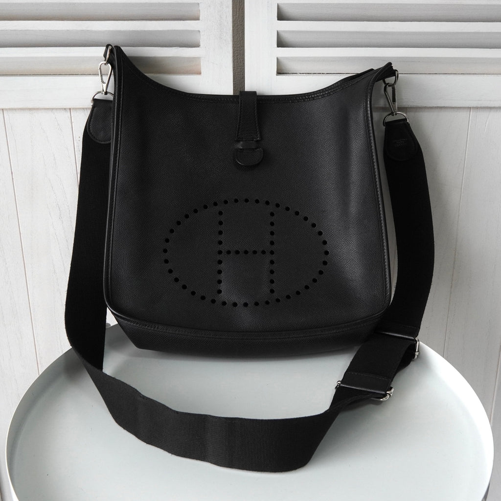 Hermès 2010 Evelyn III Epson 黑色 N 字样单肩包