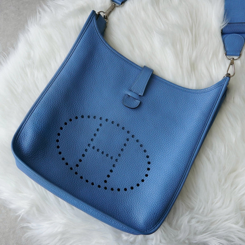 エルメス 2014年製 エブリンIIIGM トリヨンクレマンス SV金具 □R刻 ショルダーバッグ ブルーパラダイス 箱付き - NEWSED