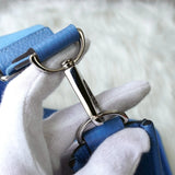 エルメス 2014年製 エブリンIIIGM トリヨンクレマンス SV金具 □R刻 ショルダーバッグ ブルーパラダイス 箱付き - NEWSED