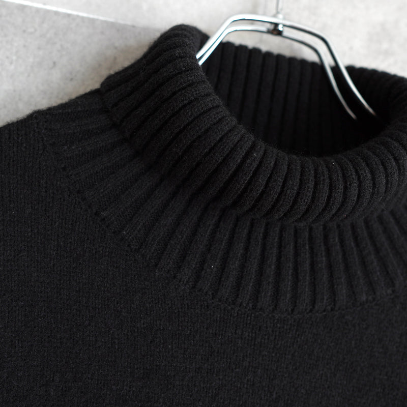 Turtleneck Logo Sweater｜Made in Portugal