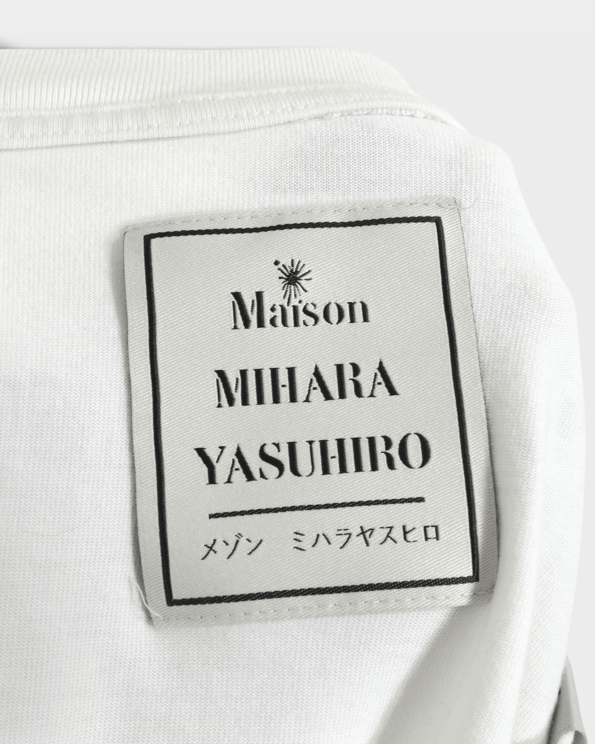 メゾン ミハラ ヤスヒロ 24SS SMILY FACE PRINTED Tシャツ ホワイト サイズ50 メンズ - NEWSED