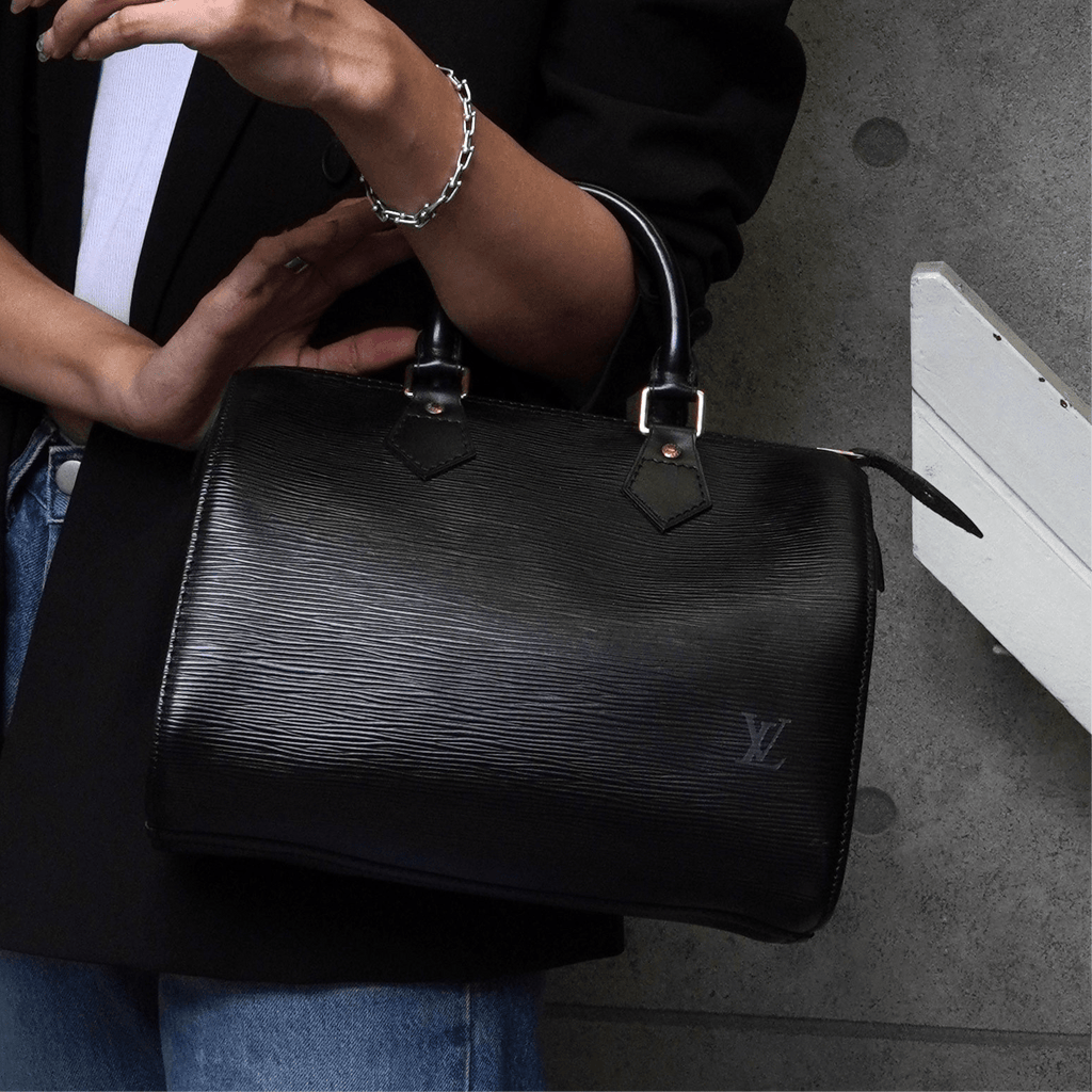 ルイ ヴィトン エピ スピーディ25 ノワール ミニボストンバッグ M59032