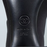 シャネル 25AW ギャザーサテン ココマーク アンクルブーツ ブラック 37 1/2C / 24.0〜24.5cm 未使用品 - NEWSED