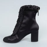 シャネル 25AW ギャザーサテン ココマーク アンクルブーツ ブラック 37 1/2C / 24.0〜24.5cm 未使用品 - NEWSED