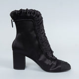 シャネル 25AW ギャザーサテン ココマーク アンクルブーツ ブラック 37 1/2C / 24.0〜24.5cm 未使用品 - NEWSED